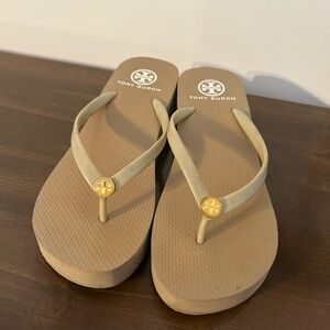 Tory Burch Beige and Gold Sandals
